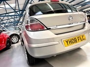 Vauxhall Astra 1.8i 16v Life 5dr 50