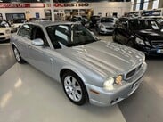 Jaguar XJ 2.7 TDVi Sovereign 4dr 3