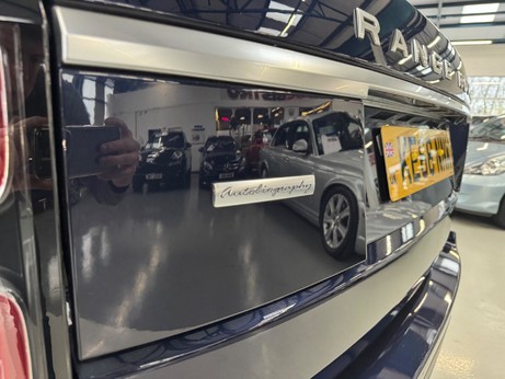 Land Rover Range Rover 4.4 SD V8 Autobiography Auto 4WD Euro 6 (s/s) 5dr 4