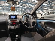 Toyota Aygo 1.0 VVT-i Move Euro 5 5dr 52