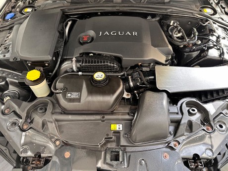 Jaguar XF 3.0d S V6 Portfolio Auto Euro 5 4dr 31
