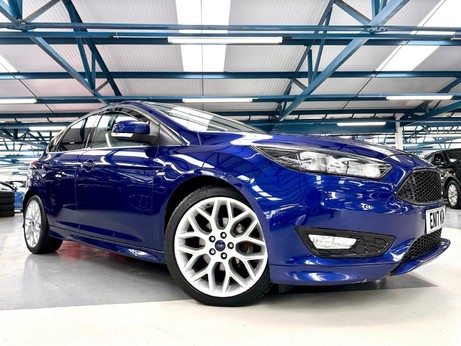 Ford Focus 1.0T EcoBoost ST-Line Euro 6 (s/s) 5dr 3