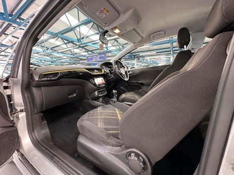 Vauxhall Corsa 1.4i ecoTEC Limited Edition Euro 6 3dr 29