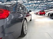 BMW 3 Series 2.0 320d Luxury xDrive Euro 5 (s/s) 4dr 8
