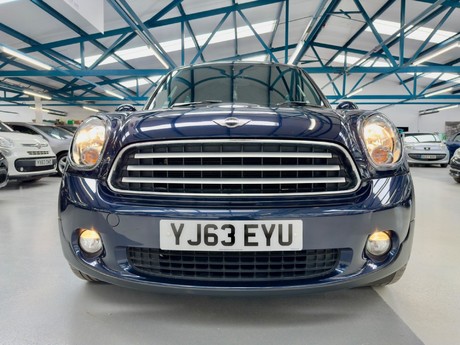 Mini Countryman 1.6 Cooper Euro 6 (s/s) 5dr 21