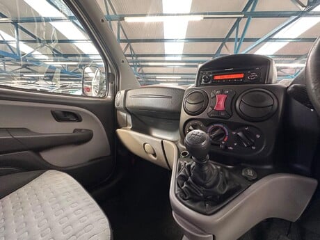 Fiat Doblo 1.4 Dynamic 5dr 25