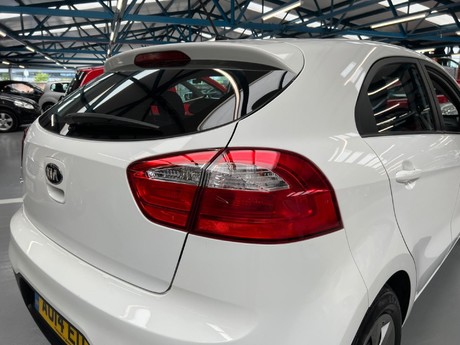 Kia Rio 1.25 1 Air Euro 5 5dr 28