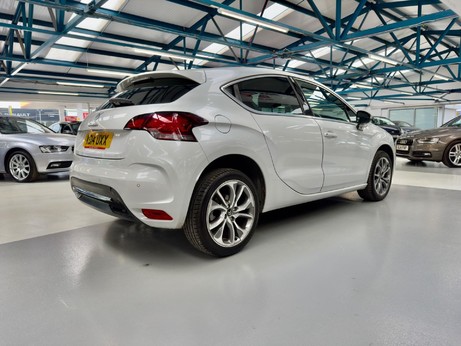 Citroen DS4 1.6 e-HDi Airdream DStyle Euro 5 (s/s) 5dr 9