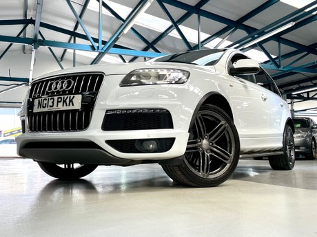 Audi Q7 3.0 TDI V6 S line Plus Tiptronic quattro Euro 5 (s/s) 5dr 3