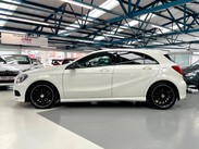 Mercedes-Benz A Class 1.5 A180 CDI AMG Night Edition Euro 6 (s/s) 5dr 11