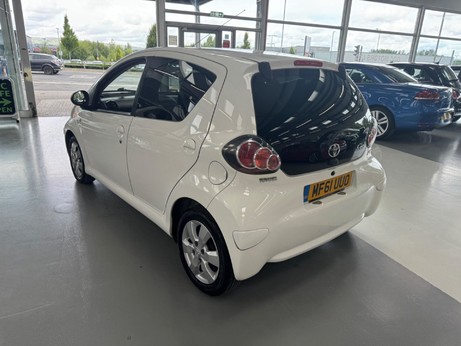 Toyota Aygo 1.0 VVT-i Go Euro 5 5dr 1