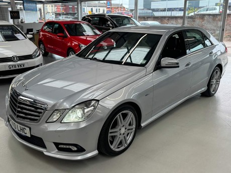 Mercedes-Benz E Class 2.1 E200 CDI BlueEfficiency Sport Tiptronic Euro 5 4dr 6