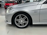 Mercedes-Benz E Class 2.1 E200 CDI BlueEfficiency Sport Tiptronic Euro 5 4dr 7