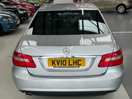 Mercedes-Benz E Class 2.1 E200 CDI BlueEfficiency Sport Tiptronic Euro 5 4dr 12