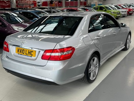 Mercedes-Benz E Class 2.1 E200 CDI BlueEfficiency Sport Tiptronic Euro 5 4dr 14