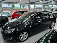 Vauxhall Astra 1.7 CDTi ecoFLEX SRi Euro 5 5dr 15