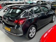 Vauxhall Astra 1.7 CDTi ecoFLEX SRi Euro 5 5dr 8