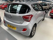 Hyundai i10 1.2 Premium Euro 5 5dr 3