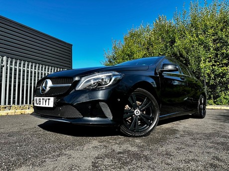 Mercedes-Benz A Class 1.5 A180d Sport (Premium) Euro 6 (s/s) 5dr 11