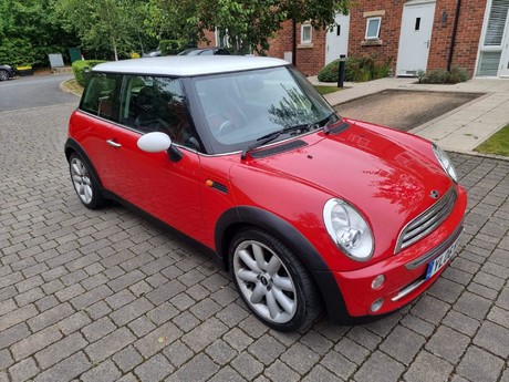 Mini Hatch 1.6 Cooper Euro 4 3dr 2