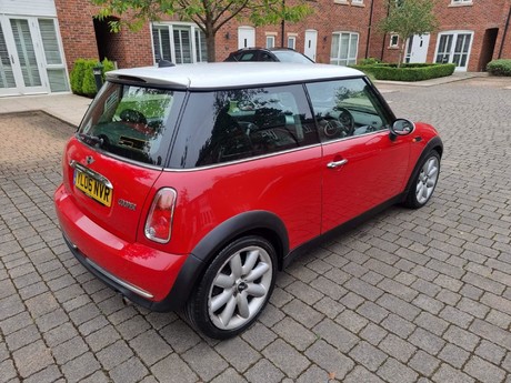 Mini Hatch 1.6 Cooper Euro 4 3dr 4