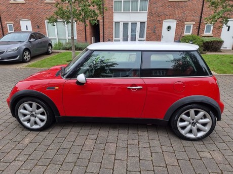 Mini Hatch 1.6 Cooper Euro 4 3dr 5