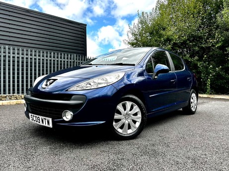 Peugeot 207 1.4 VTi Sport Euro 4 5dr 4