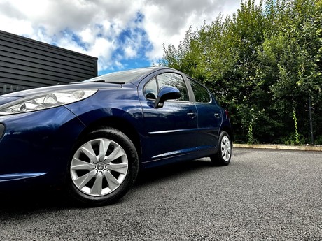 Peugeot 207 1.4 VTi Sport Euro 4 5dr 41