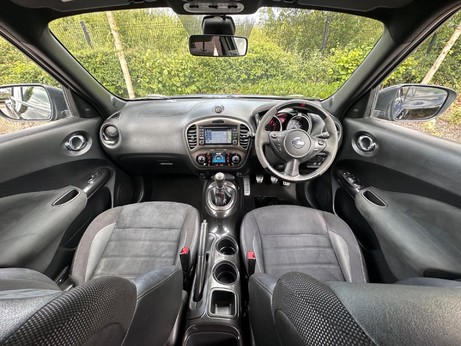 Nissan Juke 1.6 DIG-T Nismo RS Euro 6 5dr 37