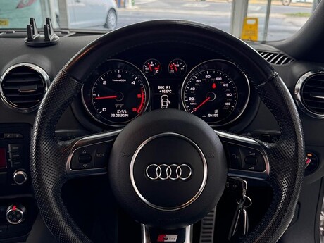 Audi TT 2.0 TDI Black Edition Roadster quattro Euro 5 2dr 21