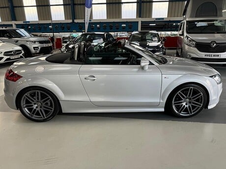 Audi TT 2.0 TDI Black Edition Roadster quattro Euro 5 2dr 5