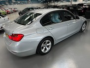 BMW 3 Series 2.0 320d ED EfficientDynamics Business Euro 5 (s/s) 4dr 17