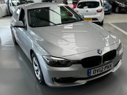 BMW 3 Series 2.0 320d ED EfficientDynamics Business Euro 5 (s/s) 4dr 5