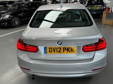 BMW 3 Series 2.0 320d ED EfficientDynamics Business Euro 5 (s/s) 4dr 11