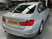 BMW 3 Series 2.0 320d ED EfficientDynamics Business Euro 5 (s/s) 4dr 16