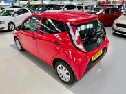 Toyota Aygo 1.0 VVT-i x Euro 5 5dr Euro 5 10