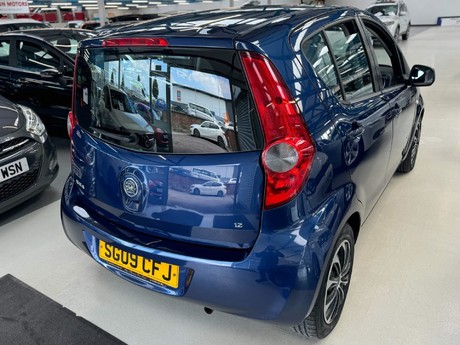 Vauxhall Agila 1.2 16V Club Euro 5 5dr (AC) 10