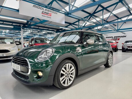 Mini Hatch 1.5 Cooper Seven Euro 6 (s/s) 3dr 2