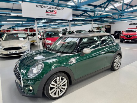 Mini Hatch 1.5 Cooper Seven Euro 6 (s/s) 3dr 6