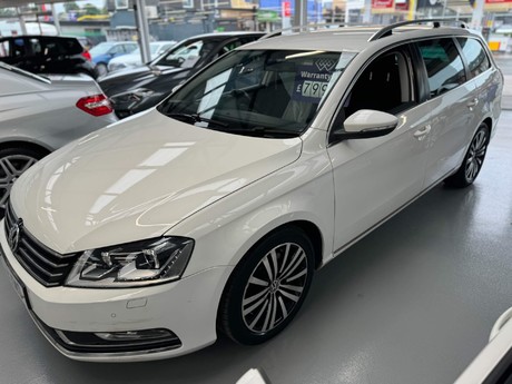 Volkswagen Passat 2.0 TDI BlueMotion Tech Sport DSG Euro 5 (s/s) 5dr 19