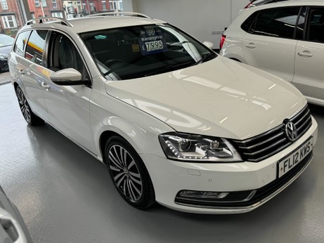 Volkswagen Passat 2.0 TDI BlueMotion Tech Sport DSG Euro 5 (s/s) 5dr 89