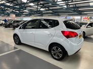 Kia Venga 1.6 3 Euro 6 (s/s) 5dr 16