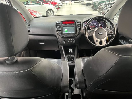 Kia Venga 1.6 3 Euro 6 (s/s) 5dr 22