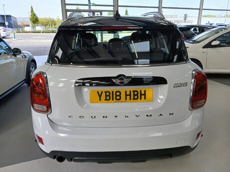 Mini Countryman 1.5 Cooper ALL4 Euro 6 (s/s) 5dr 6