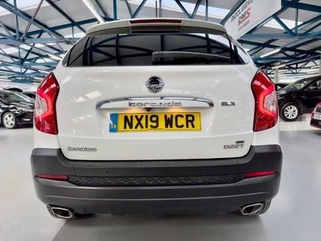 SsangYong Korando 2.2D ELX 4WD Euro 6 5dr 9