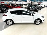 Renault Megane 1.5 dCi ENERGY Dynamique TomTom Euro 5 (s/s) 5dr 5