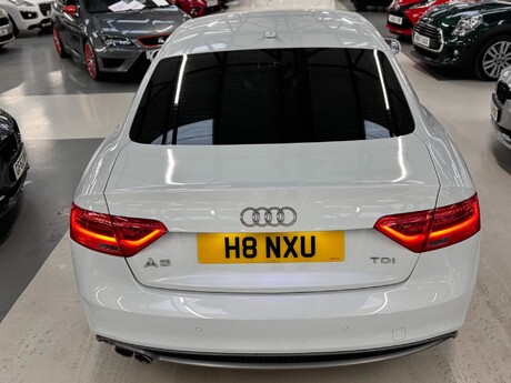 Audi A5 2.0 TDI Black Edition S Tronic quattro Euro 5 (s/s) 2dr 11