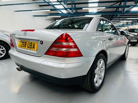 Mercedes-Benz SLK 2.3 SLK230 Kompressor Kompressor 2dr 5