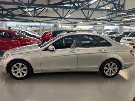 Mercedes-Benz C Class 1.8 C180K SE Auto Euro 4 4dr 17