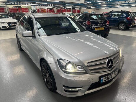 Mercedes-Benz C Class 2.1 C220 CDI BlueEfficiency AMG Sport Plus G-Tronic+ Euro 5 (s/s) 4dr 3